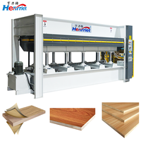 Presse à chaud automatique pour le travail du bois, pour placage de bois, panneaux de porte en bois, panneaux de meubles, laminage de panneaux PVC de qualité