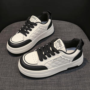 Zapatillas Blancas de Plataforma con Suela Gruesa para Mujer, Nueva Colección Primavera, Cuero Genuino, Estilo Casual Deportivo para Caminar - Product Image 4