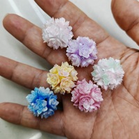 Accessoires de perles en gros pour la fabrication artisanale DIY : Perles de fleurs et de boules perlées de style industriel, avec finition scintillante fine et rose lumineuse, pour la confection de stylos perlés.