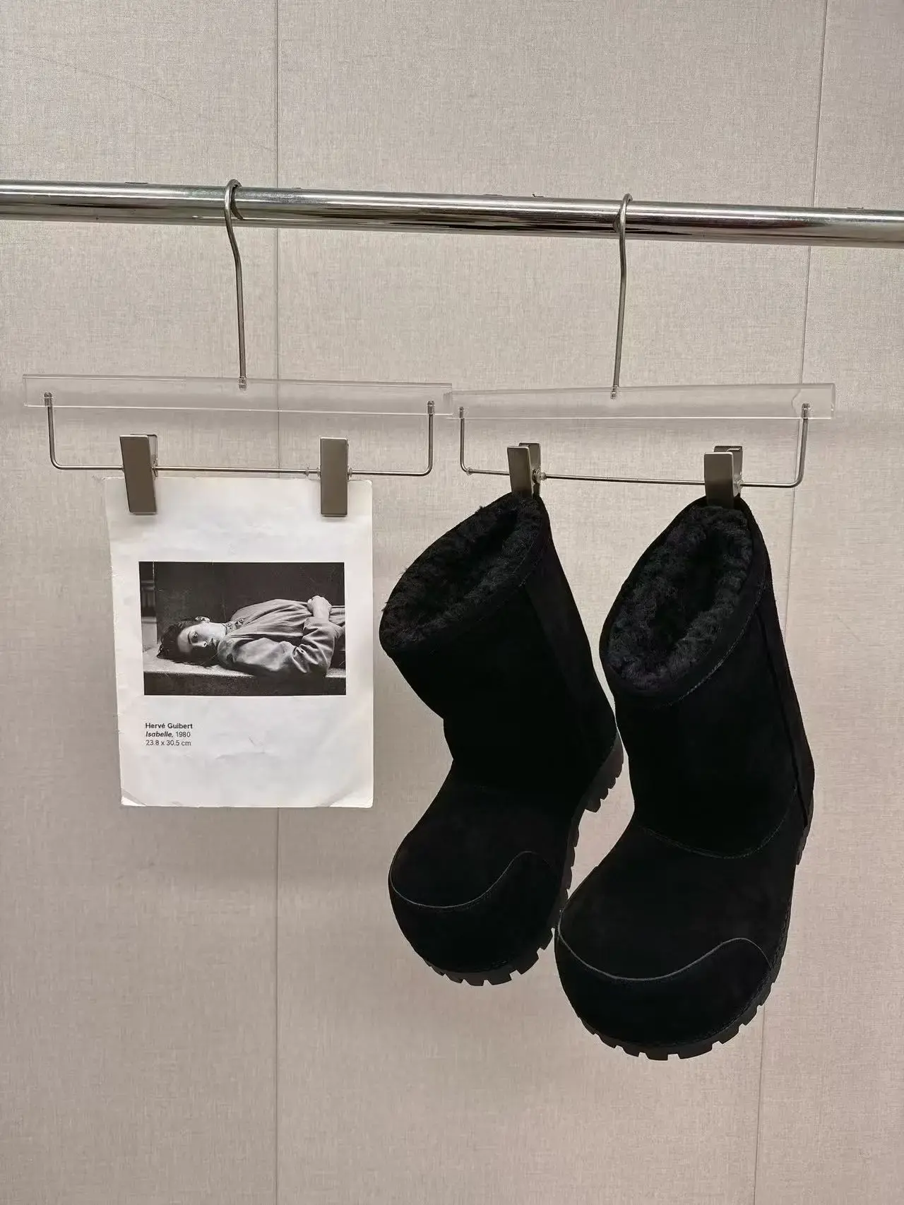 Contact me to view the VIP directory