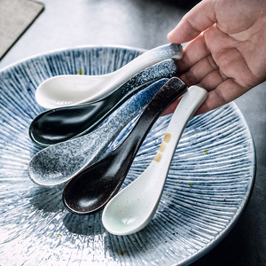 <span class=keywords><strong>Cuillère</strong></span> <span class=keywords><strong>à</strong></span> soupe <span class=keywords><strong>en</strong></span> céramique, style japonais, design classique, vaisselle de cuisine domestique, cuillères polyvalentes pour riz et bouillie - Product Image 3