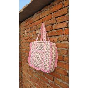 Bolsa de lona acolchada de algodón hecha a mano con diseño clásico de estampado en bloques, elegante, duradera y espaciosa, para mujer. - Product Image 3