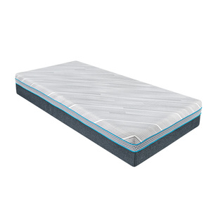 Matelas en mousse à mémoire de forme ultra-refroidissant de 12 pouces Matelas en gel à couverture en tricot doux au toucher dans une boîte Matelas king size - Product Image 4
