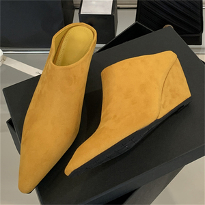 Sandalias de cuña de tacón alto para mujer, estilo europeo-americano, con punta, de ante, a la moda, para primavera y otoño, que aumentan la altura. - Product Image 1