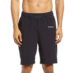 Nuevos pantalones cortos deportivos de fitness al por mayor para hombre, de color sólido, cintura elástica media, transpirables para verano, pantalones cortos de gimnasio para hombre - Product Image 1