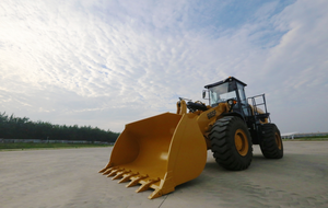 Chinese Top Manufacturer <strong>Front</strong> <strong>End</strong> <strong>Loader</strong> 6.3 Ton 2.8-5.5m3 665F <strong>Front</strong> Wheel <strong>Loader</strong> with Powerful and Core Engine - Product Image 3