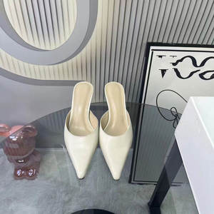 शीर्ष गुणवत्ता वाली नई शैली ग्रीष्मकालीन असली लेदर भूरे ब्रांड के सैंडल डिजाइनर हाई हील्स 2024 जूते महिलाओं के लिए नई शैली - Product Image 6