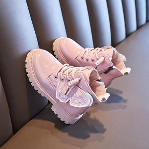 รองเท้าบูทเด็กแบบซิป หนัง PU สีพื้น ลายผีเสื้อ รองเท้าบูทข้อเท้าสำหรับเด็กเล็ก รองเท้าบูทฤดูหนาวสำหรับเด็ก - Product Image 4