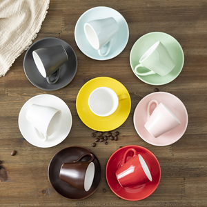 Set di tazze <span class=keywords><strong>da</strong></span> caffè e piattino in porcellana colorata con Logo personalizzato stile europeo tazze <span class=keywords><strong>da</strong></span> caffè personalizzate - Product Image 1