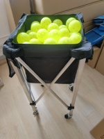Caddy à balles avec roues Chariot portable pouvant contenir 100 pickleballs ou 140 balles de tennis
