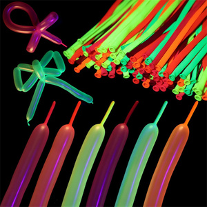 Venta caliente neón brillo globos largos retroiluminación reactiva <span class=keywords><strong>fluorescente</strong></span> colorido largo para decoraciones de cumpleaños boda resplandor fiesta - Product Image 3