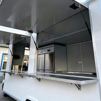 Maison conteneur carrée moderne, mobile, personnalisable et respirante Ninenos Mobile avec conception de modèle 3D pour une utilisation scolaire et en parc