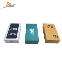 Emballage personnalisé pour Smartphone Boîte d'expédition universelle pour téléphone portable Boîte vide en carton et papier kraft pour Iphone