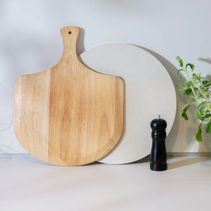 Set di Utensili per <span class=keywords><strong>Pizza</strong></span> con <span class=keywords><strong>Pietra</strong></span> Refrattaria Rotonda in Cordierite Resistente e Tagliere in Legno, Adatto per <span class=keywords><strong>Forno</strong></span> e Barbecue - Product Image 1