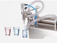 Machine de remplissage liquide pneumatique à piston à double tête horizontale Machine de remplissage pneumatique de remplissage de détergent de boisson d'huile de shampooing