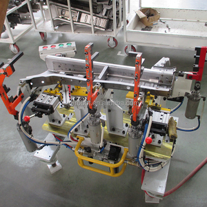 Ligne de production de soudage BIW pour l'automobile |   Système de soudage par points robotisé pour carrosserie avec moteur PLC, 6 robots à entraînement servo-électrique - Product Image 3