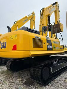 Excavatrice sur chenilles Komatsu PC 360-8 d'occasion en excellent état, grande pelle hydraulique sur chenilles, en promotion et de bonne qualité - Product Image 2