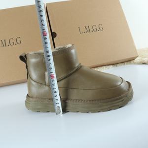 Botines <span class=keywords><strong>de</strong></span> cuero clásicos <span class=keywords><strong>de</strong></span> alta calidad personalizados <span class=keywords><strong>de</strong></span> fábrica para <span class=keywords><strong>hombre</strong></span>, <span class=keywords><strong>botas</strong></span> Uggs, <span class=keywords><strong>botas</strong></span> <span class=keywords><strong>de</strong></span> nieve para invierno para <span class=keywords><strong>hombre</strong></span> - Product Image 4