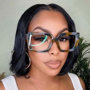 Nouvelles lunettes de soleil carrées de style rétro classique nuances surdimensionnées en plastique dégradé en rouge <span class=keywords><strong>bleu</strong></span> <span class=keywords><strong>gris</strong></span> avec cadres de style soleil - Product Image 1