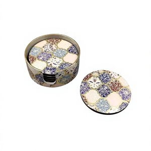 Juego de Posavasos de Madera Pulida de Lujo, para Tazas de Café, Té, Copas de Vino, Resistentes al Calor, Plato de Madera Natural Sólida para Hogar y Oficina - Product Image 1