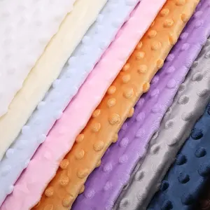 Küçük MOQ 50mts karışık renkler düşük fiyat Polyester nokta Minky kumaş battaniye