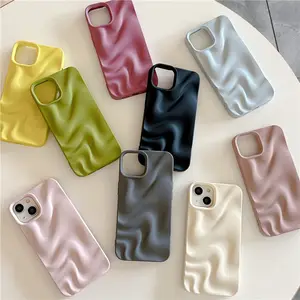 Vendita calda di colore solido morbido guscio del telefono avanzato motivo a onde pieghettate Cover per telefono cellulare 3D Stripe custodia posteriore per iPhone