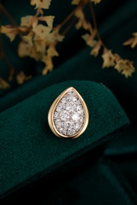 Collier pendentif personnalisé en or jaune massif 14 carats avec diamant de laboratoire taille poire de 1,03 ct |   Diamant solitaire de laboratoire taille poire - Product Image 2