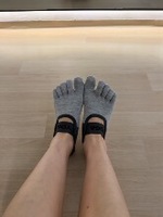 Kaos Kaki Yoga Baru Grosir, Model Tali, Gradasi Warna, Tanpa Punggung, Bernapas, Kaos Kaki Lima Jari Wanita Grosir, Kaos Kaki Pilates Anti Selip untuk Yoga