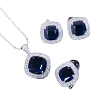 Ensemble de bijoux classique pour femmes en cristal de zircon bleu foncé carré, 3 pièces, collier, bague, pour mariage, fête, plaqué rhodium, tendance, cadeau pour femmes