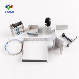 Profils en aluminium extrudé du Sénégal <span class=keywords><strong>pour</strong></span> portes et fenêtres, tubes creux en alliage d'aluminium <span class=keywords><strong>pour</strong></span> cadres de portes et fenêtres - Product Image 6