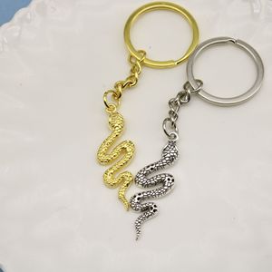 Porte-clés Serpent Texturé en Alliage de Zinc avec Anneau Démontable pour Collectionneur de Reptiles et Clip de Sac à Dos - Product Image 4