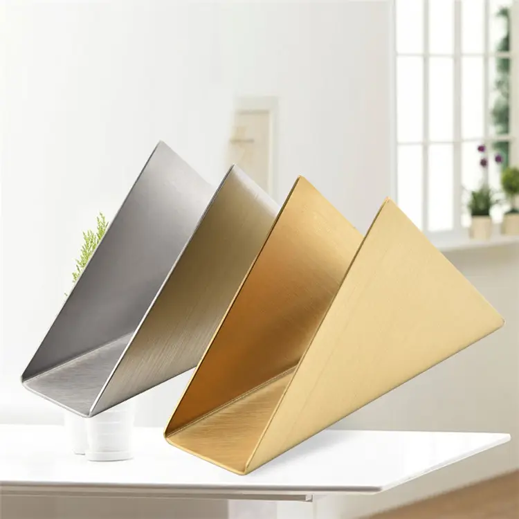 Commercio all'ingrosso metallo oro triangolare in acciaio inox portatovagliolo portatovaglioli per sala da pranzo ristorante caffetteria