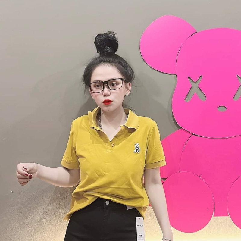 สีเหลือง