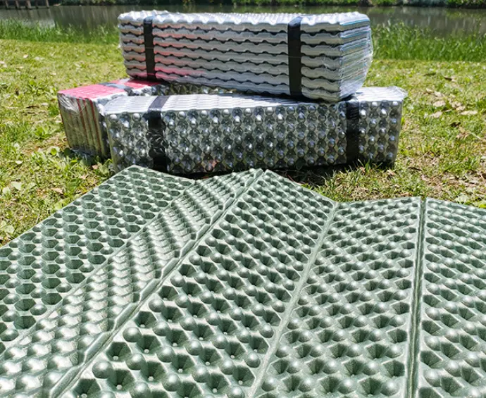 Camping Sleeping Pad Foam Pads XPE IXPE Sleeping Pad Foldable Sleep Mat Dual Colors Egg Crate Multifunctional for Outdoor Use