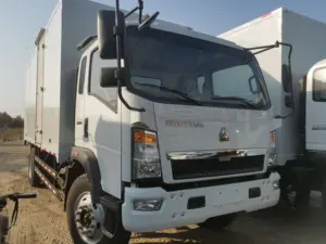 Sinotruk Howo Hàng Hóa Giao Hàng 8 10 12 14 15 16 Tấn Van Box Truck Với Bìa - Product Image 4