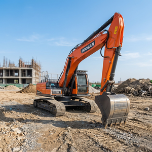 Vente en gros : Excavatrice sur chenilles robuste de 30 tonnes, modèle DX300LC-9C, de marque de premier plan, à faible consommation d'énergie, moteur économique - Product Image 1