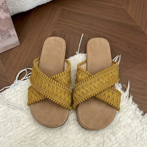 Nouvelles sandales plates pour femmes 2026, design croisé, bout ouvert, semelle souple, chaussures décontractées en tissu, doublure en cuir véritable, toutes saisons - Product Image 5