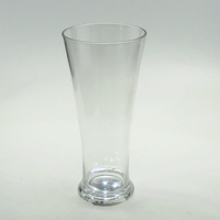 Verre à bière pilsner personnalisé en plastique de 12 oz avec pied
