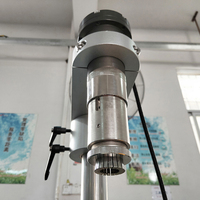 Machine de sertissage de flacons de parfum personnalisée en usine, machine de sertissage pour liquides anti-moustiques et cosmétiques en spray