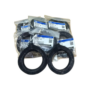 Filtre à huile en cartouche d'origine pour Ford Ranger Everest TDCi, qualité OEM pour une filtration optimale et un fonctionnement fluide du moteur - Product Image 2