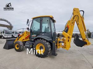 La chargeuse pelleteuse 4x4 Liugong 777A de fabrication chinoise: une machine fiable et polyvalente pour une variété de tâches de construction - Product Image 4