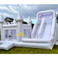 Château gonflable de mariage avec piscine à balles, toboggan, fosse à sauts, toboggan en PVC, capacité de 300 kg pour usage commercial