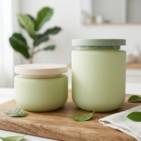 Pot cosmétique en PE doux au toucher, vert sauge mat, 250g (8oz), avec couvercles multicolores, pour gommage corporel et crème – Vente en gros
