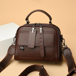 Borsa Quadrata Piccola di Alta Qualità per l'Estate, Grande Capacità, alla Moda per Donne, Elegante Accessorio da Mano e Tracolla - Product Image 1