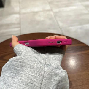 Funda magnética de silicona líquida para iPhone 17 Pro, con 16 botones integrados, ajuste perfecto y orificios precisos para iPhone 12 - Product Image 6