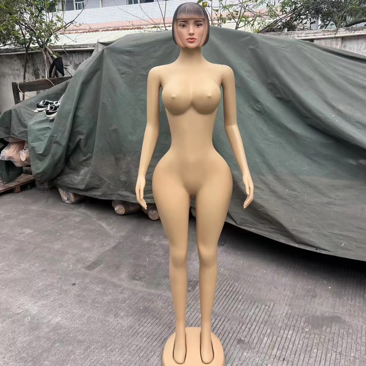 Pregnant Alma figurine fronts F.E.A.R. 3: CE