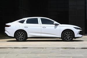 Lanzamiento de coche nuevo Último DM-i 120km ZHUOYUE Versión superior BYD QIN L EV 2024 <span class=keywords><strong>Auto</strong></span> - Product Image 4