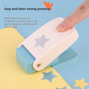 Perforatore Creativo per Bambini, Strumento di Lavorazione Artigianale Facile da Usare, Perforatore per Carte con Diverse Dimensioni, Utensile Sicuro per Forare - Product Image 2