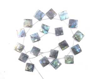 Merveilleuse Collection 1 brin naturel Labradorite pierre précieuse à facettes forme carrée Briolette perles fabrication de bijoux - Product Image 6