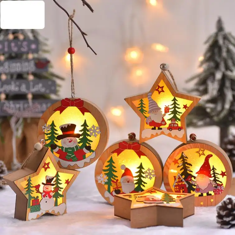 Neueste LED Weihnachts baum Anhänger Zubehör Weihnachts mann Holz hängen Licht Weihnachts schmuck Dekorationen